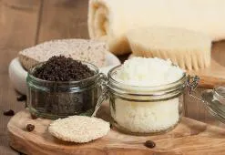 Σπιτικό Body Scrub - Η Καλύτερη Συνταγή για Μεταξένια Λεία Επιδερμίδα [DIY]